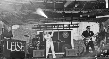LEISE spielten live auf dem Grammo Festival in Leichlingen